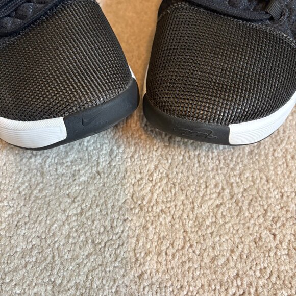 Nike Lebron Witness 8 TB Basketball Shoes Men's Size 9 Black White FB0044-002 - Picture 5 of 10